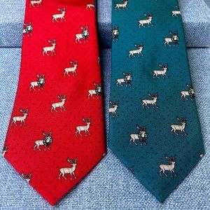 Pair of Vintage Tommy Hilfiger Red & Green Reindeer Christmas Holiday Tie silk